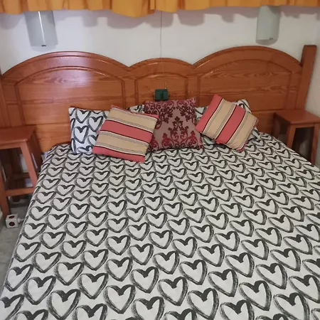 Teneguia-Yumbo Apartamentos *