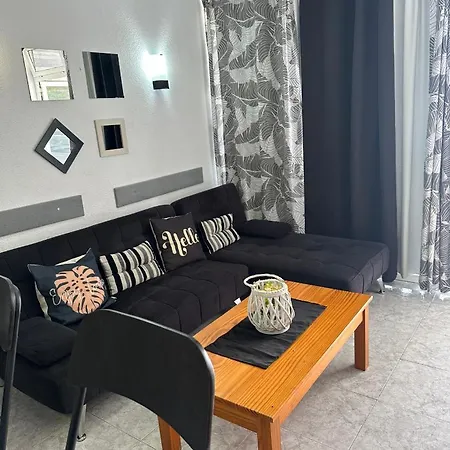 Teneguia-Yumbo Apartamentos San Bartolomé